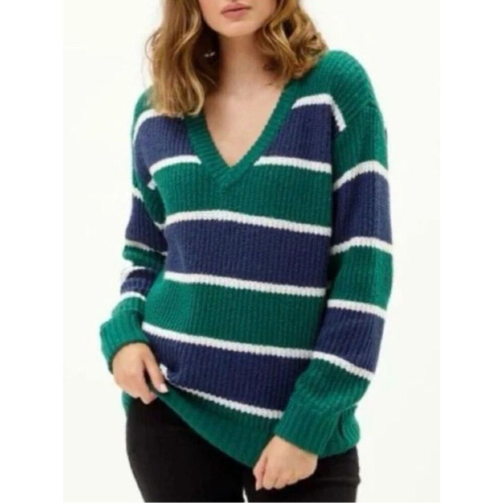American Eagle Striped V-Neck Sweater Size Medium